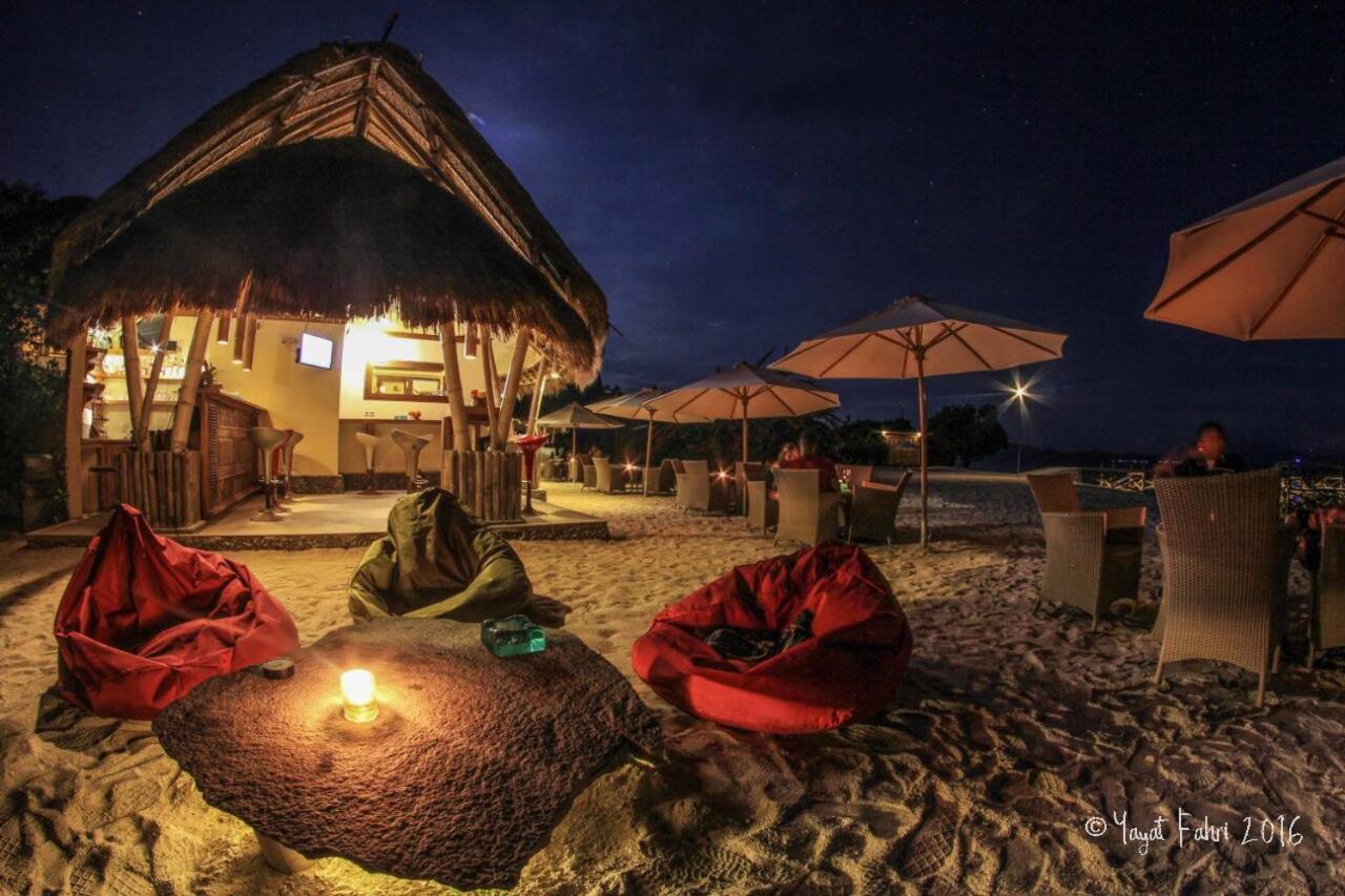 Komodo Resort Sebayur Luaran gambar